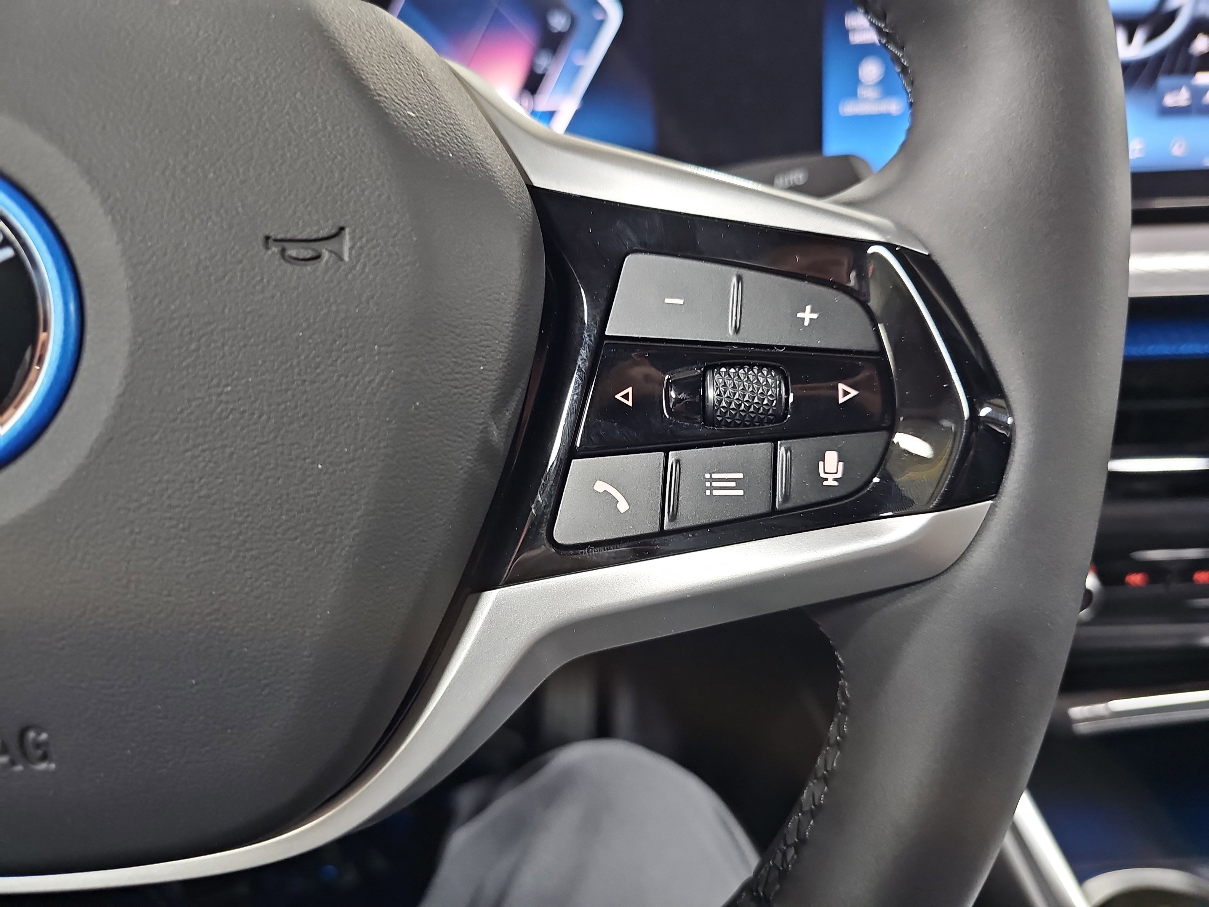 New 2026 BMW i4 xDrive40i w/ Premium Package AWD/4WD image 19
