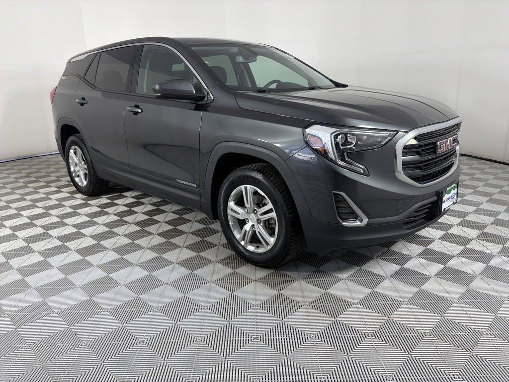 Used 2018 GMC Terrain SLE image 1
