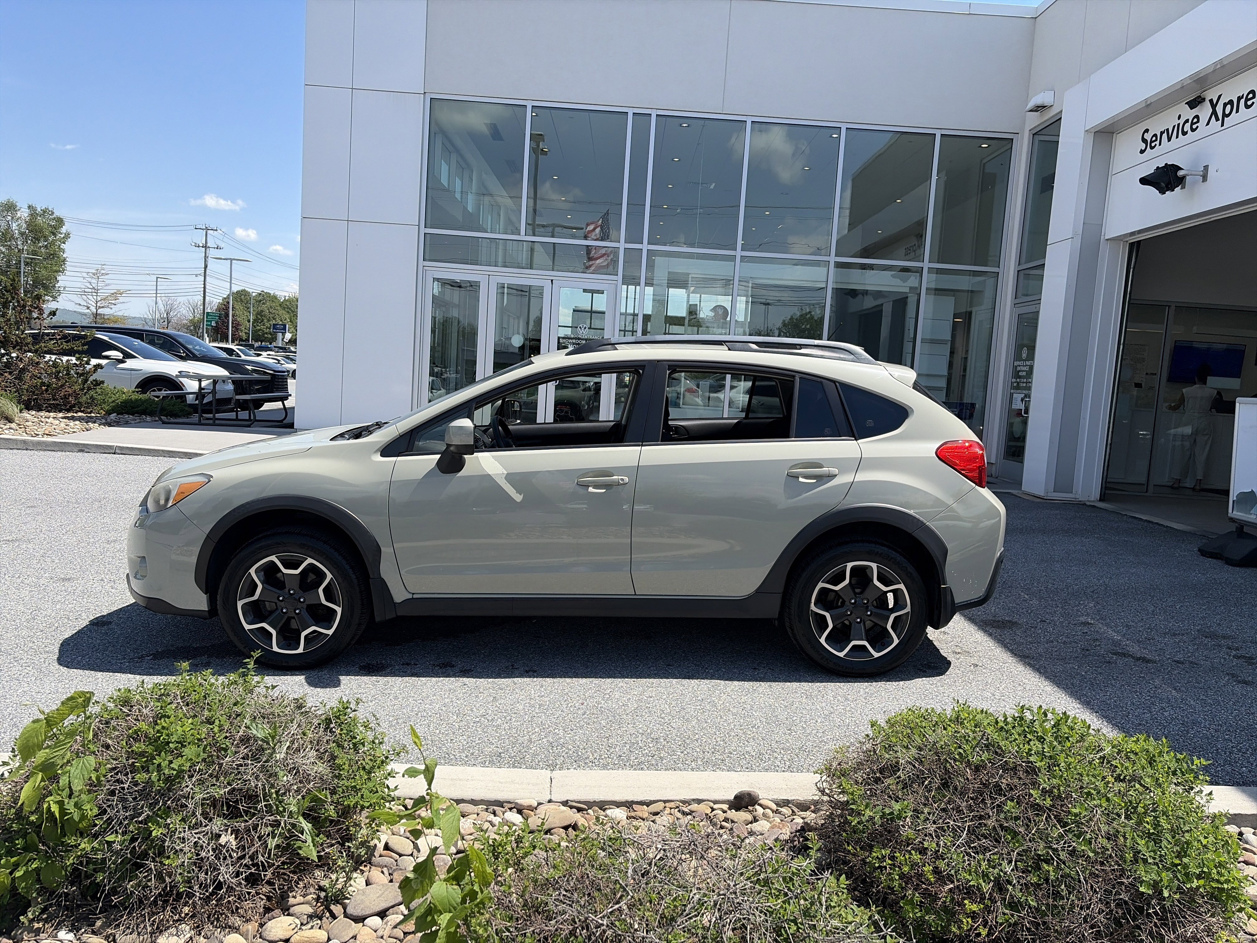 Used 2014 Subaru Crosstrek 2.0i Premium w/ Popular Package #2 AWD/4WD image 11