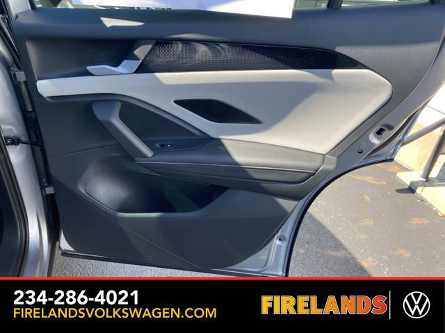 New 2025 Volkswagen Tiguan SE image 51