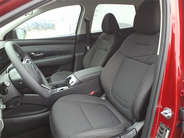 New 2026 Hyundai Tucson SE image 8