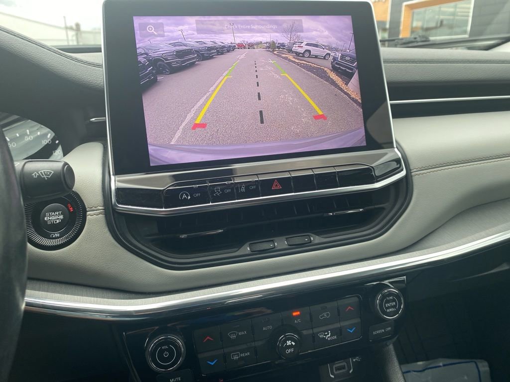 Certified 2022 Jeep Compass Limited image 31