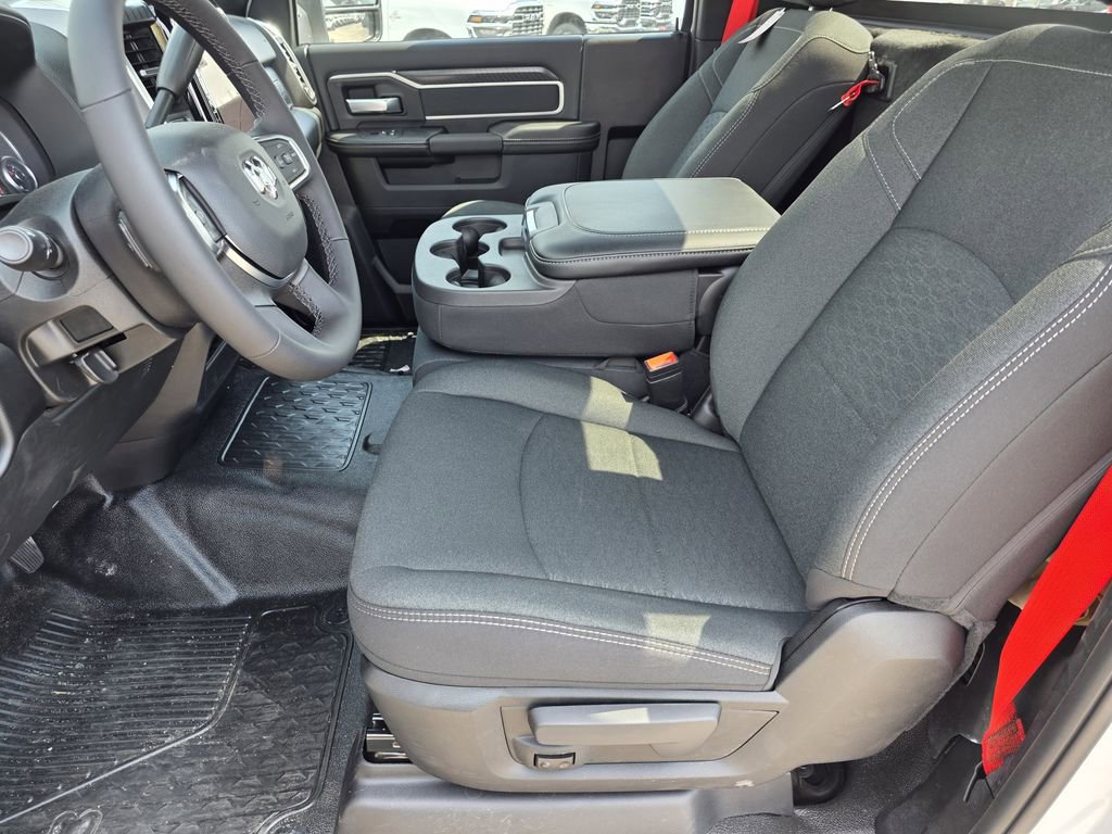 New 2026 RAM 5500 Tradesman image 9