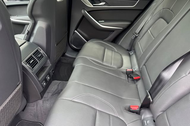 New 2026 Jaguar F-PACE R-Dynamic S AWD/4WD image 11