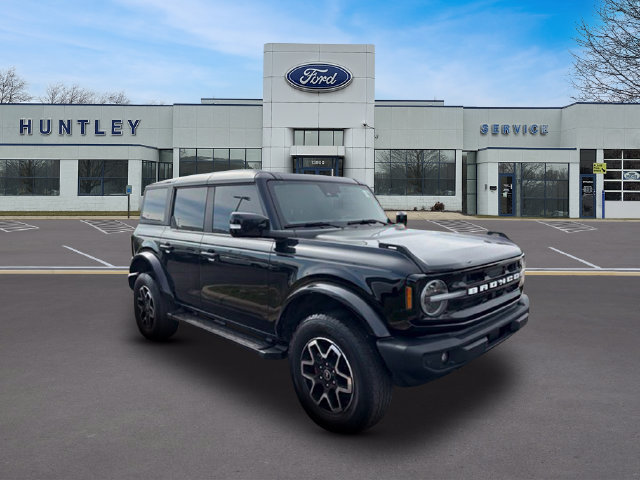 Used 2023 Ford Bronco Outer Banks AWD/4WD image 4