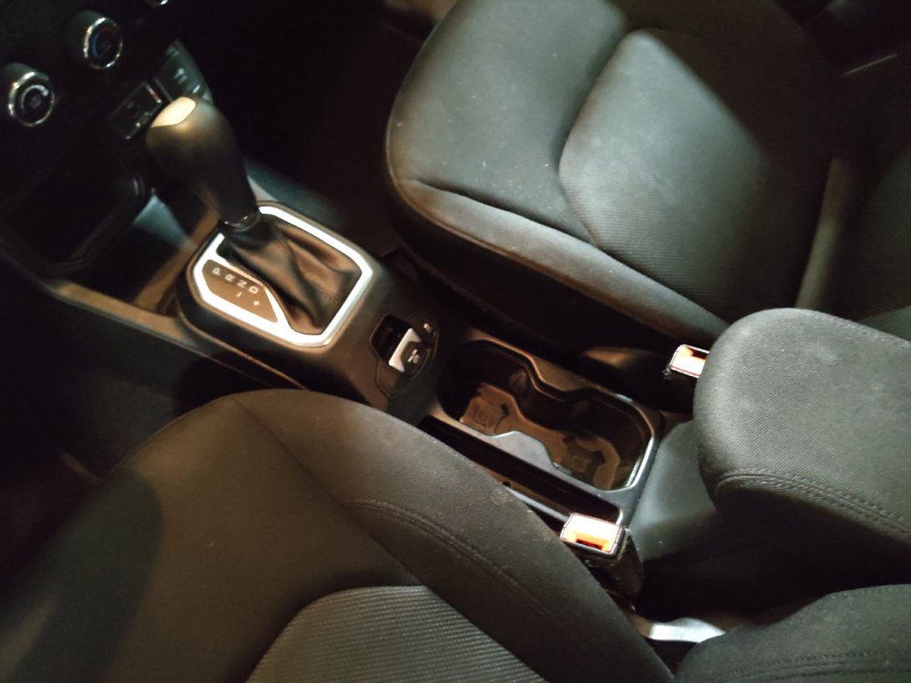 Used 2020 Jeep Renegade Sport FWD image 26