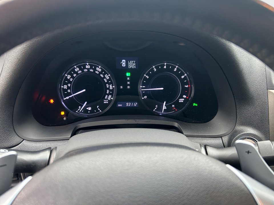 Used 2011 Lexus IS 250C w/ Luxury Pkg image 14