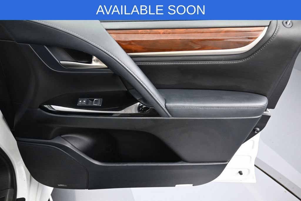 Used 2016 Lexus LX 570 4WD w/ Luxury Package image 46