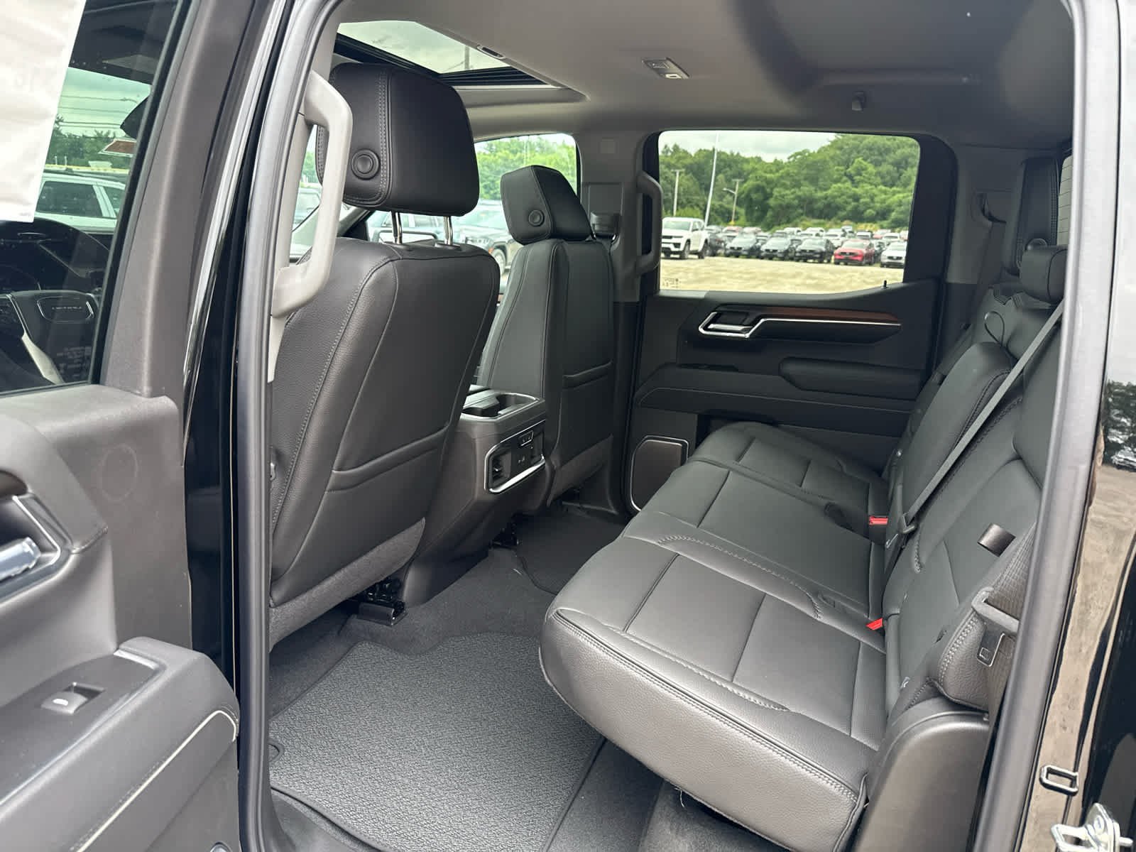 New 2026 GMC Sierra 1500 Denali w/ Denali Reserve Package AWD/4WD image 21