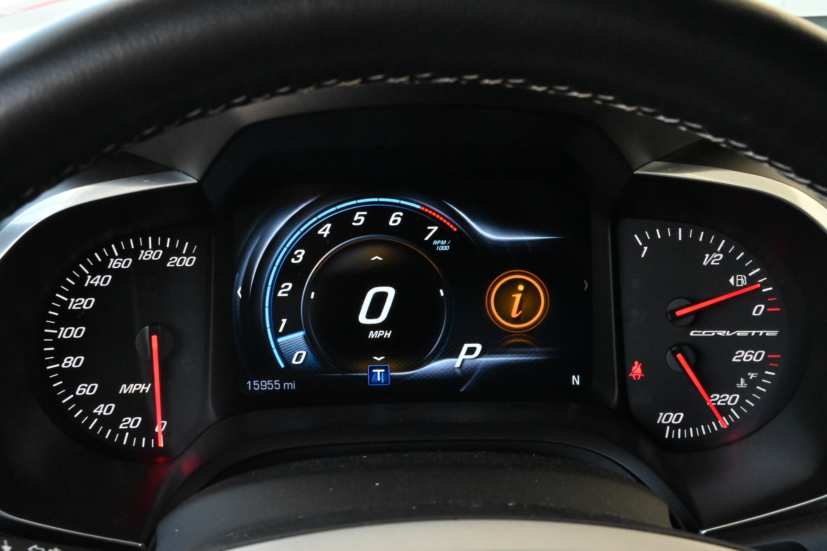 Used 2019 Chevrolet Corvette Grand Sport RWD image 28
