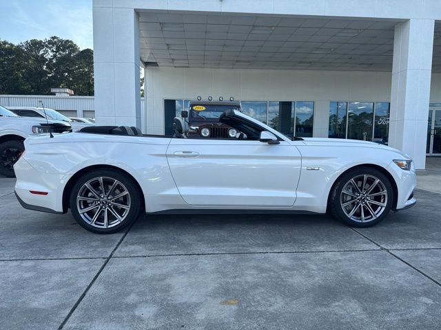 Used 2017 Ford Mustang GT Premium w/ Equipment Group 401A RWD image 12