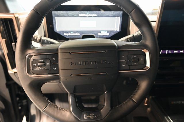 Used 2025 GMC Hummer EV 2X w/ LPO, Dark Essentials Package image 24