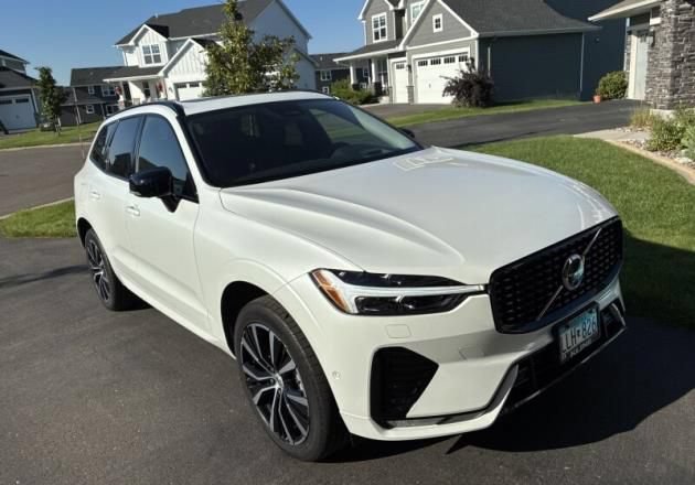 Used 2024 Volvo XC60 B5 Ultimate w/ Protection Package Premier
