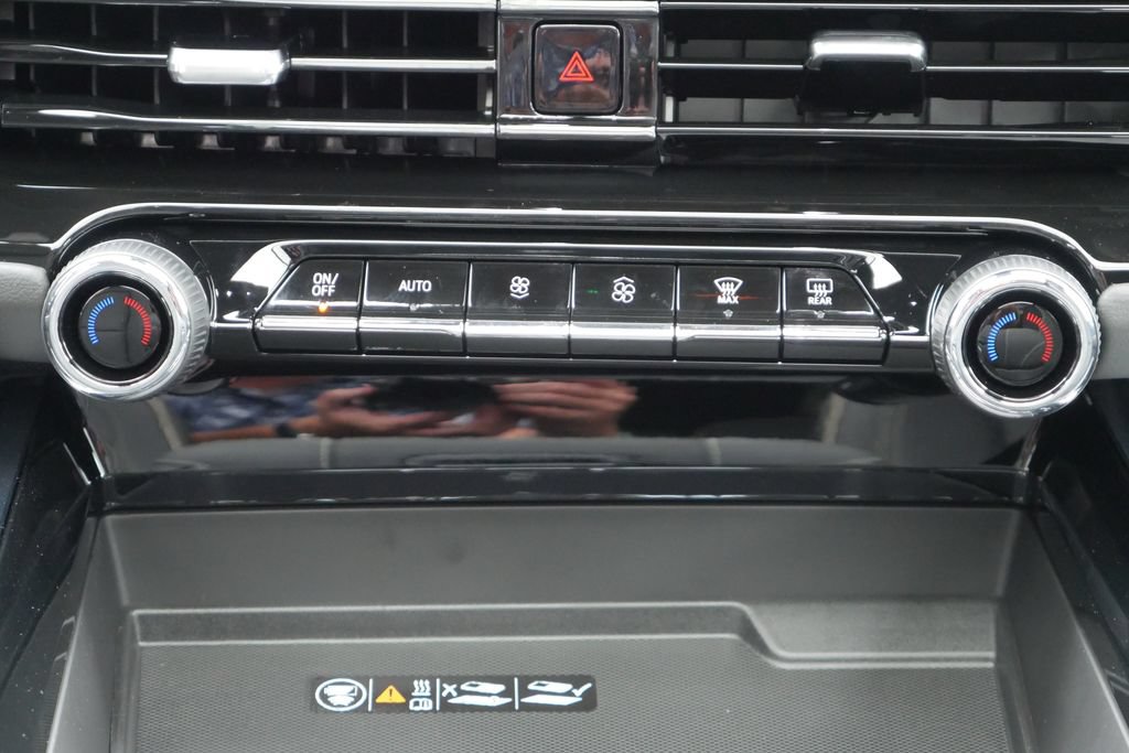 New 2026 Chevrolet Tahoe Premier AWD/4WD image 26