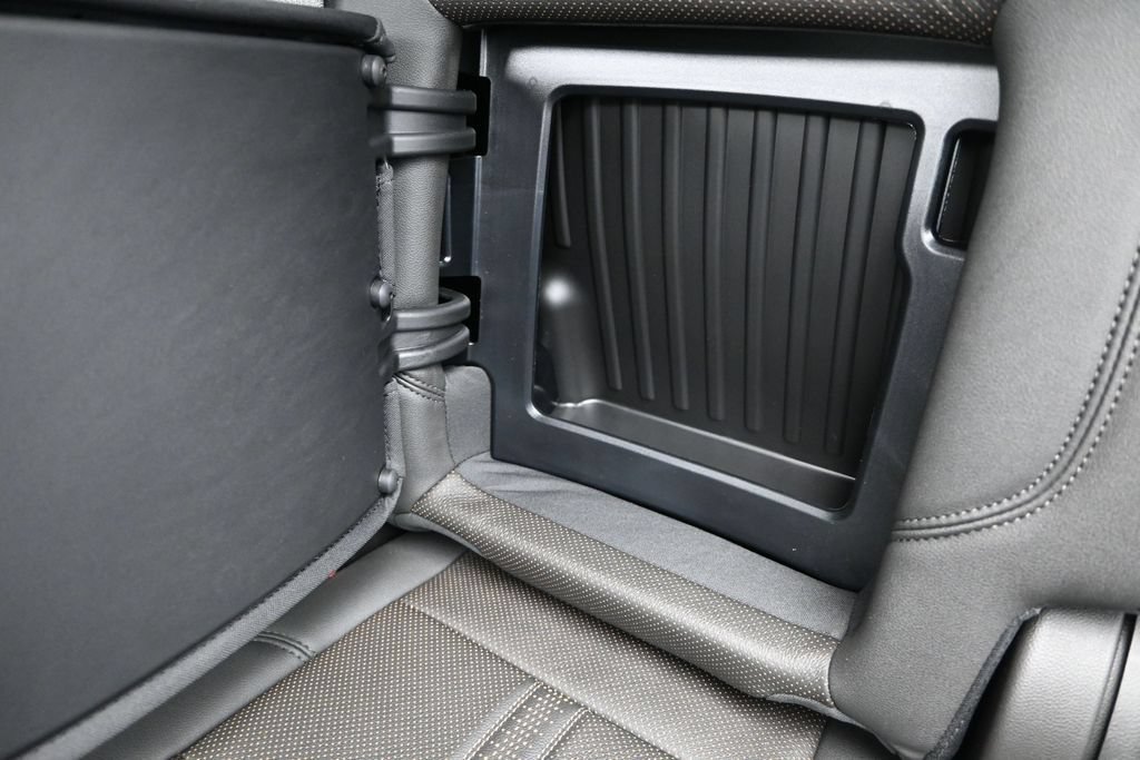 New 2026 Chevrolet Silverado 1500 High Country w/ High Country Premium Package AWD/4WD image 19