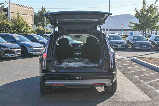 New 2026 Hyundai Ioniq 9 Limited image 7