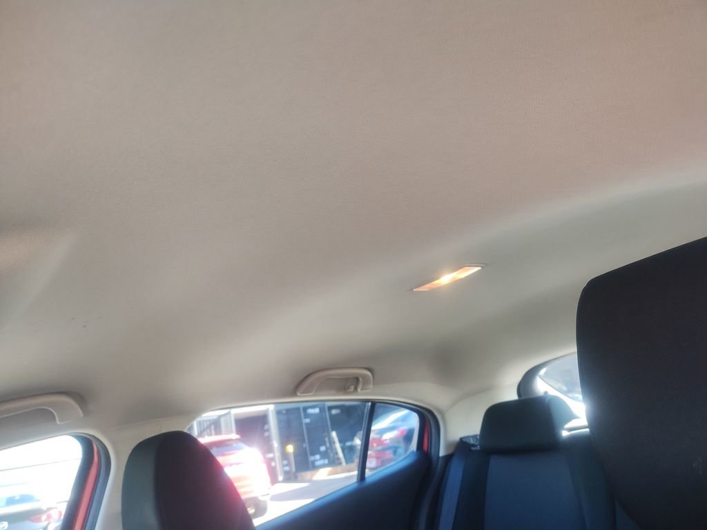 Used 2014 MAZDA MAZDA3 i Sport image 20