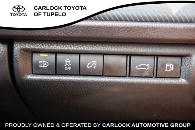 Used 2025 Toyota Camry SE FWD image 20