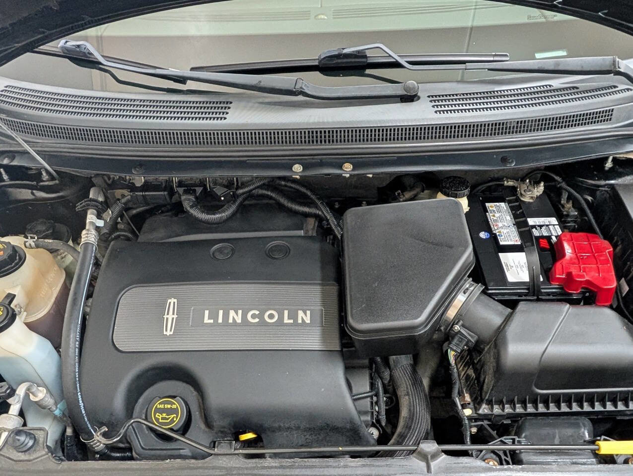 Used 2014 Lincoln MKX AWD w/ Equipment Group 101A image 24