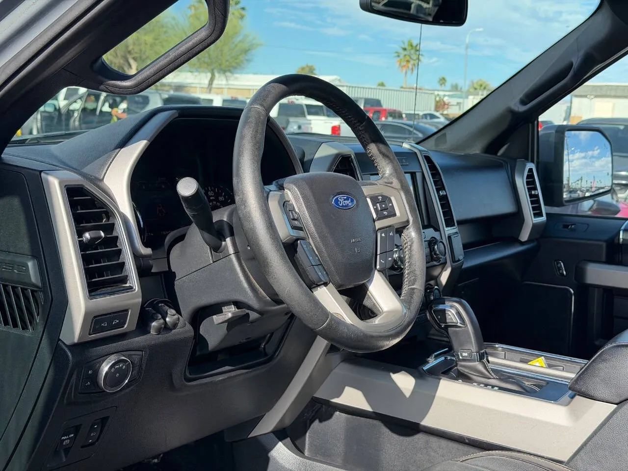 Used 2019 Ford F150 Lariat AWD/4WD image 19