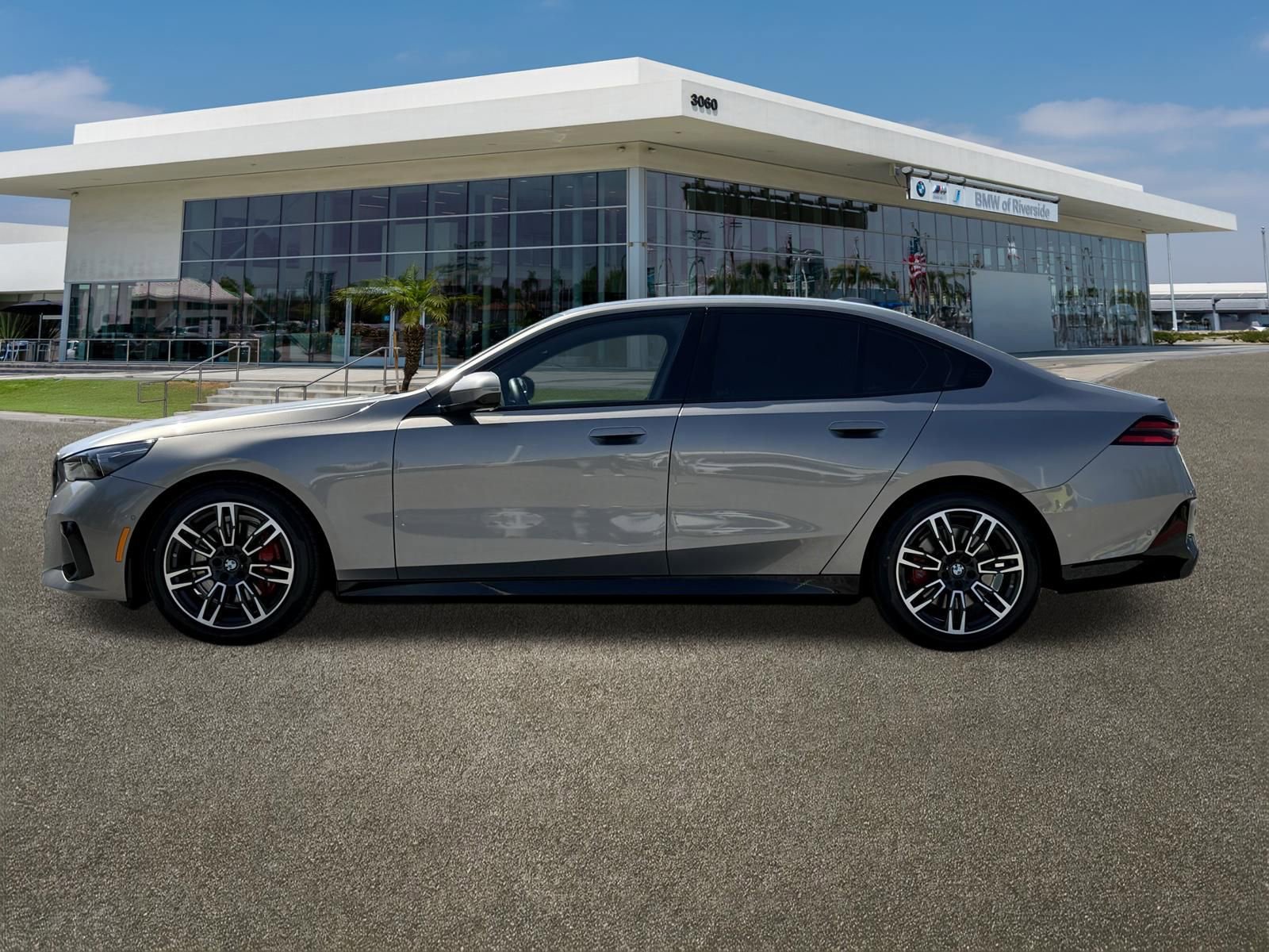 Certified 2024 BMW 530i w/ M Sport Package RWD image 6