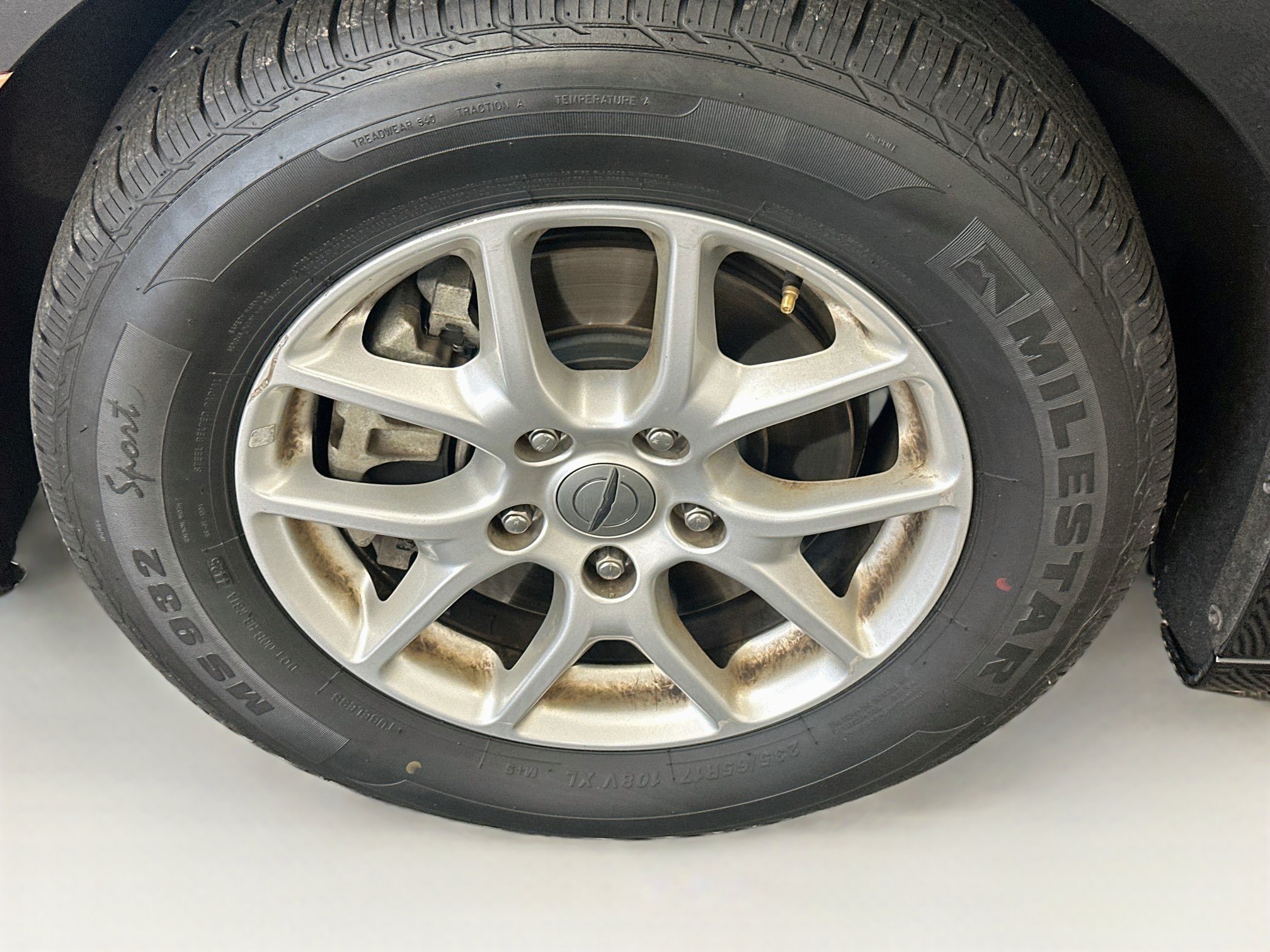 Used 2023 Chrysler Voyager LX FWD image 36