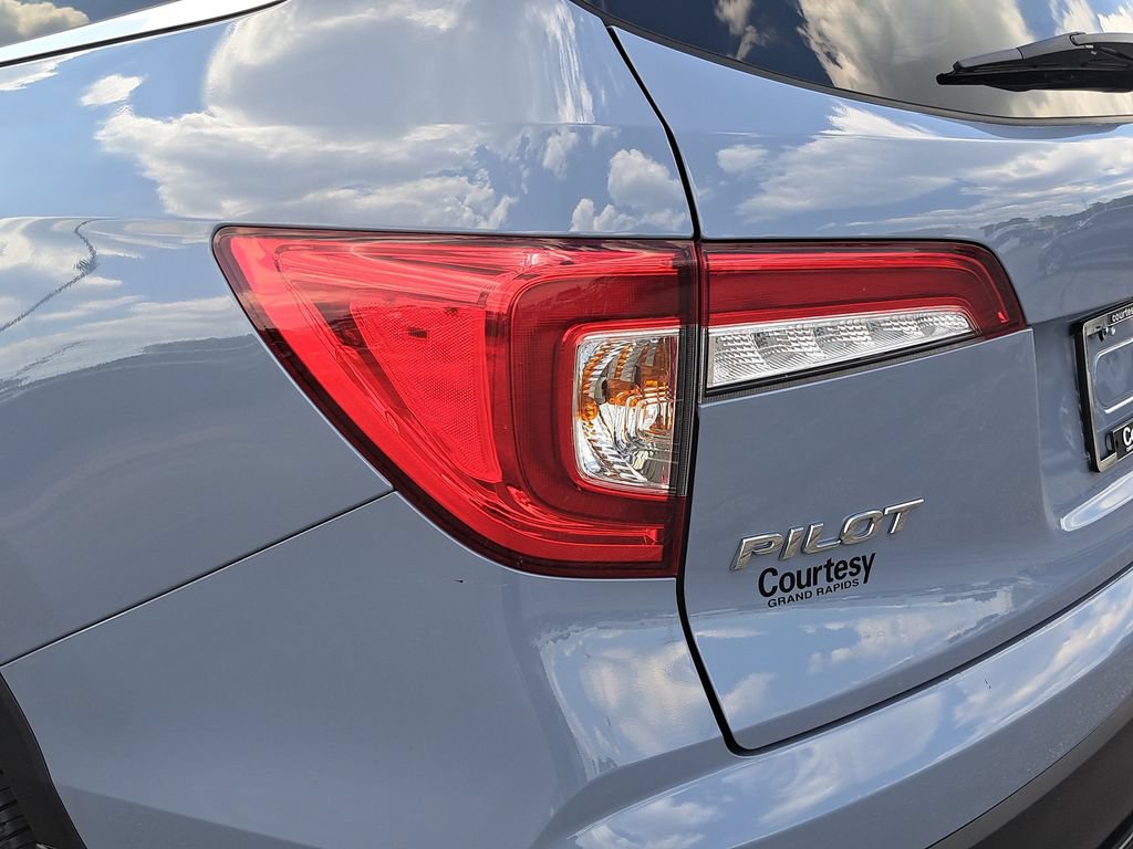 Used 2022 Honda Pilot Special Edition image 36