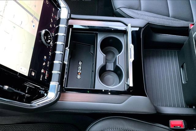 New 2026 GMC Yukon XL Denali image 8