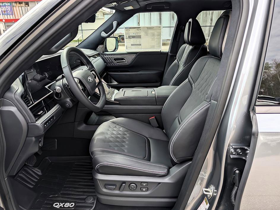New 2026 INFINITI QX80 Autograph image 11