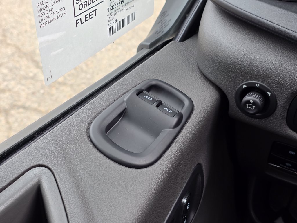 New 2026 Ford Transit 250 148 Medium Roof w/ Load Area Protection Package RWD image 36