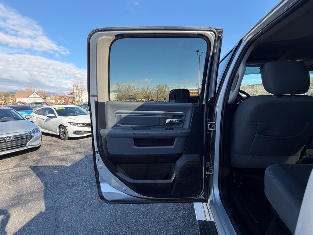 Used 2016 RAM 2500 Outdoorsman AWD/4WD image 25