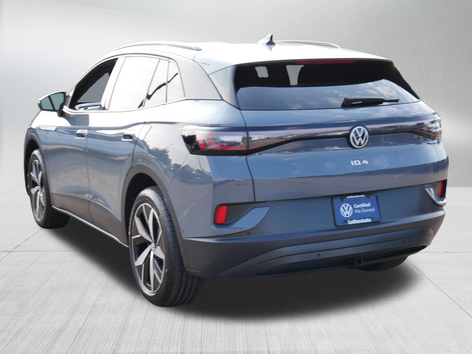 Used 2023 Volkswagen ID.4 Pro S AWD/4WD image 3