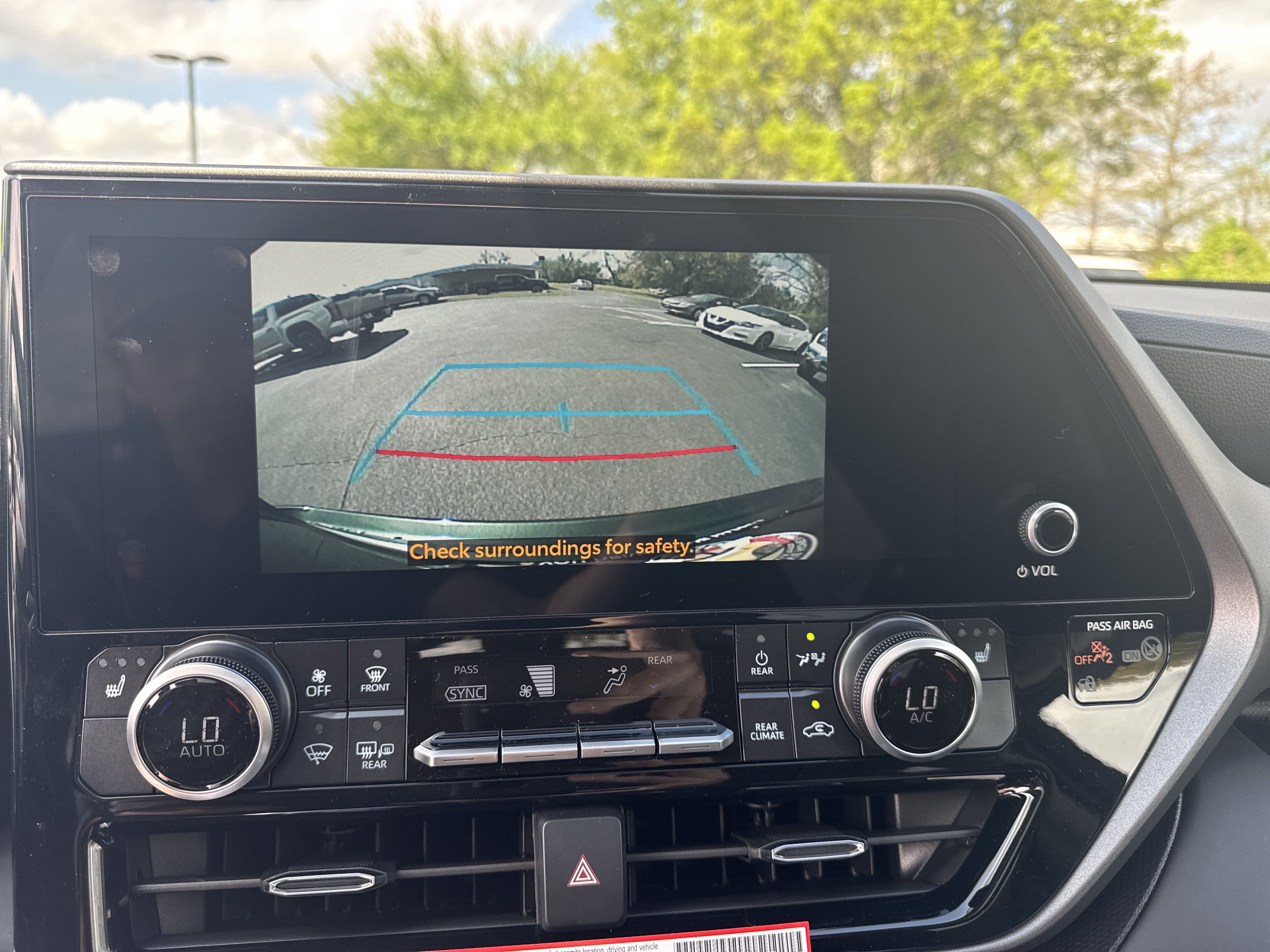 New 2025 Toyota Highlander XLE AWD/4WD image 21