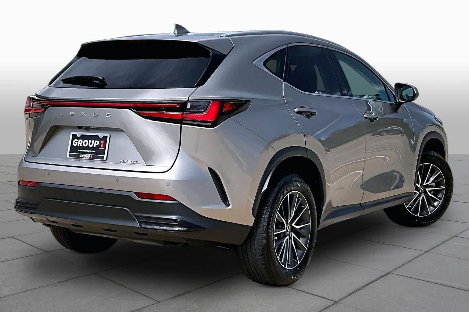 Used 2025 Lexus NX 250 FWD w/ Accessory Package (Z1) image 13