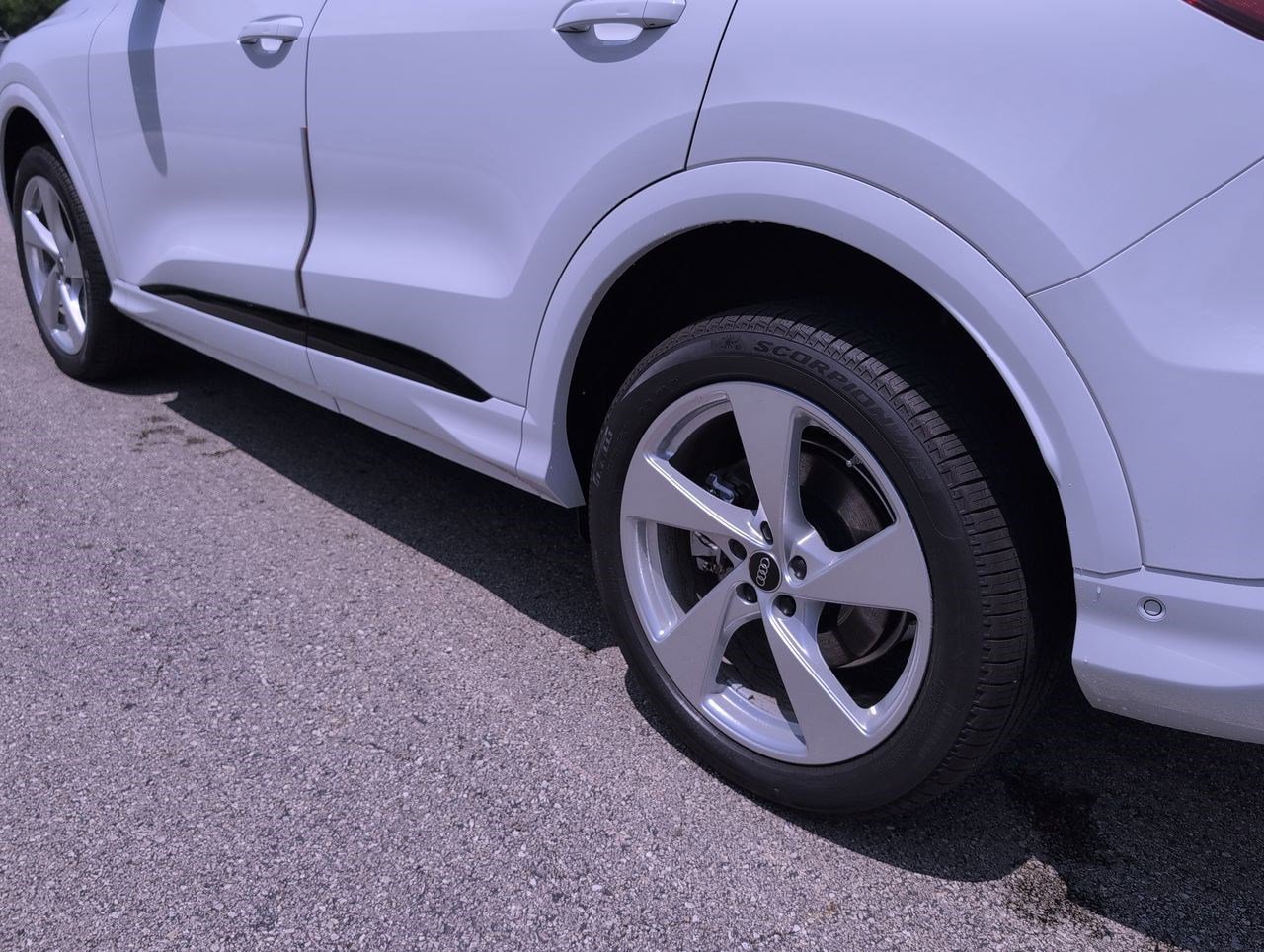 New 2025 Audi Q5 Premium Plus image 3