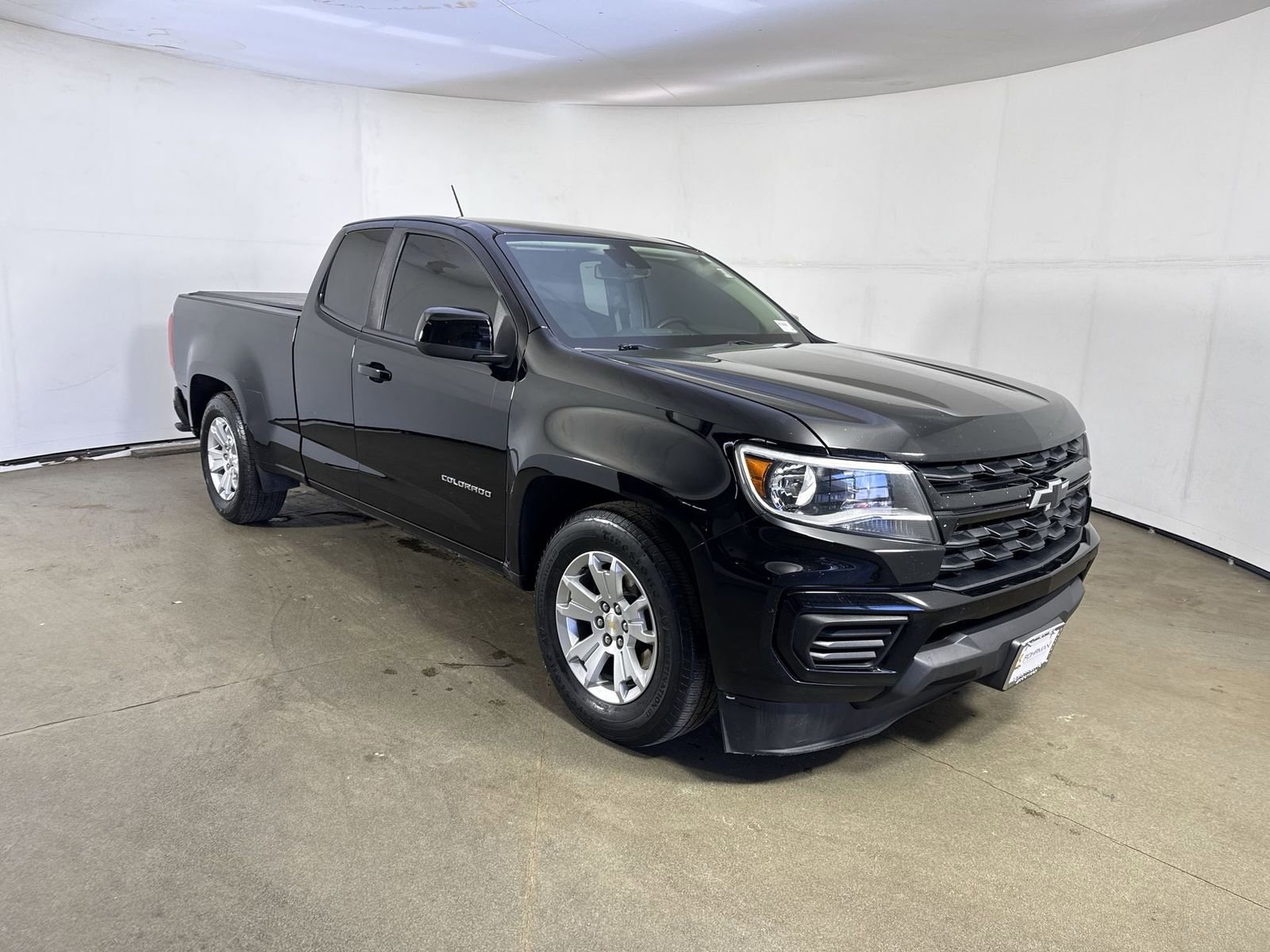 Used 2021 Chevrolet Colorado LT w/ Fleet Safety Package RWD image 3