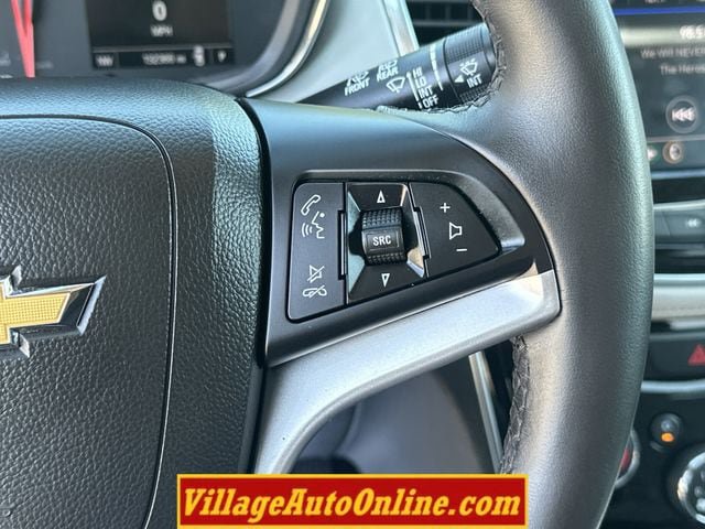 Used 2020 Chevrolet Trax Premier AWD/4WD image 29