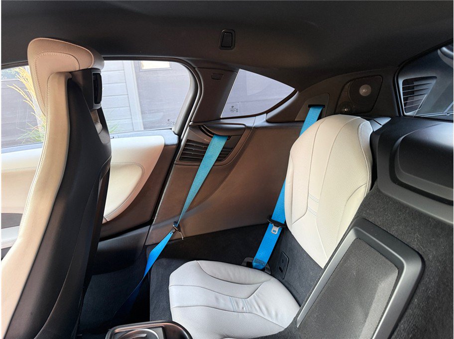 Used 2015 BMW i8 AWD/4WD image 33