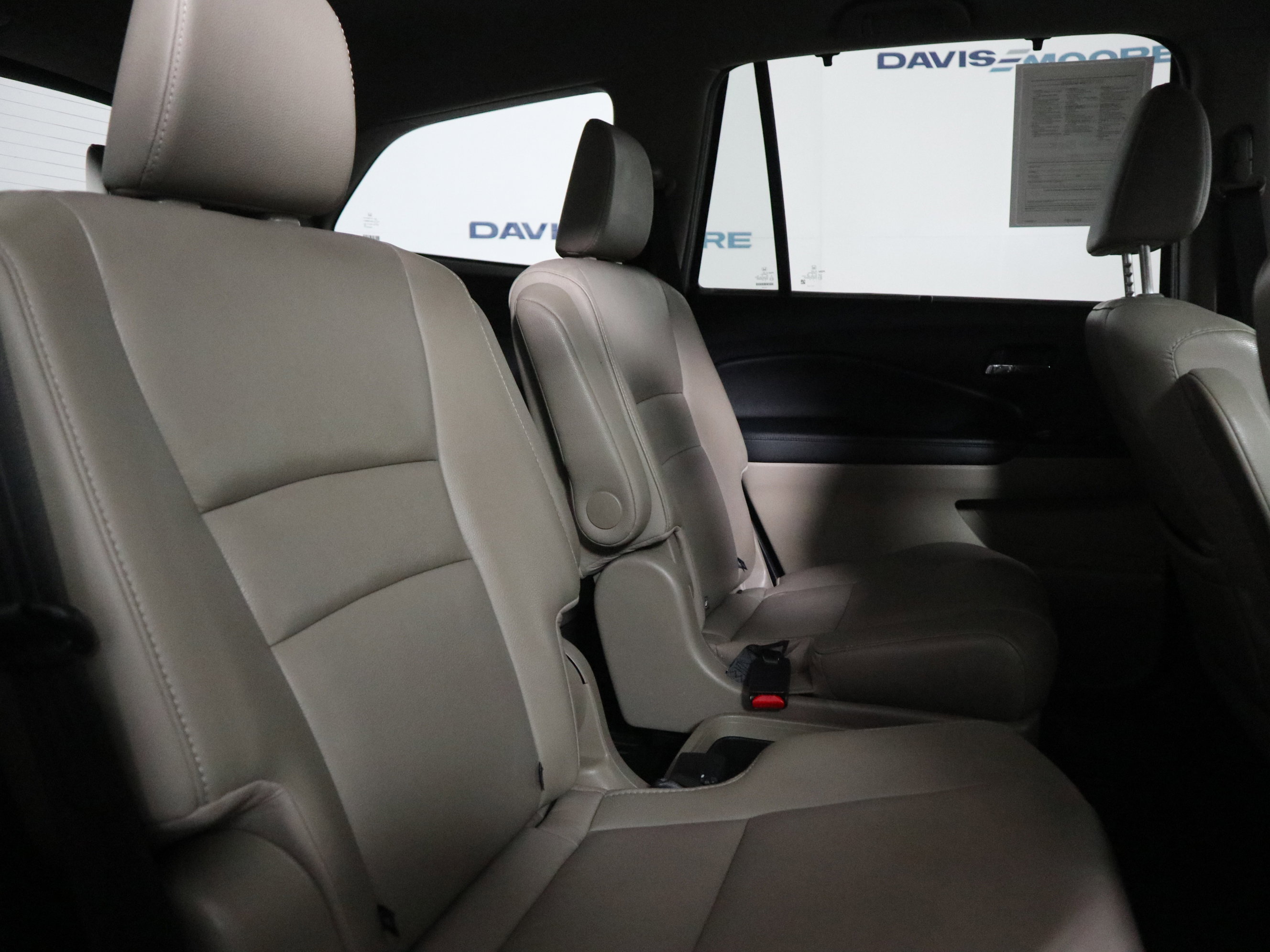 Used 2019 Honda Pilot Touring image 22