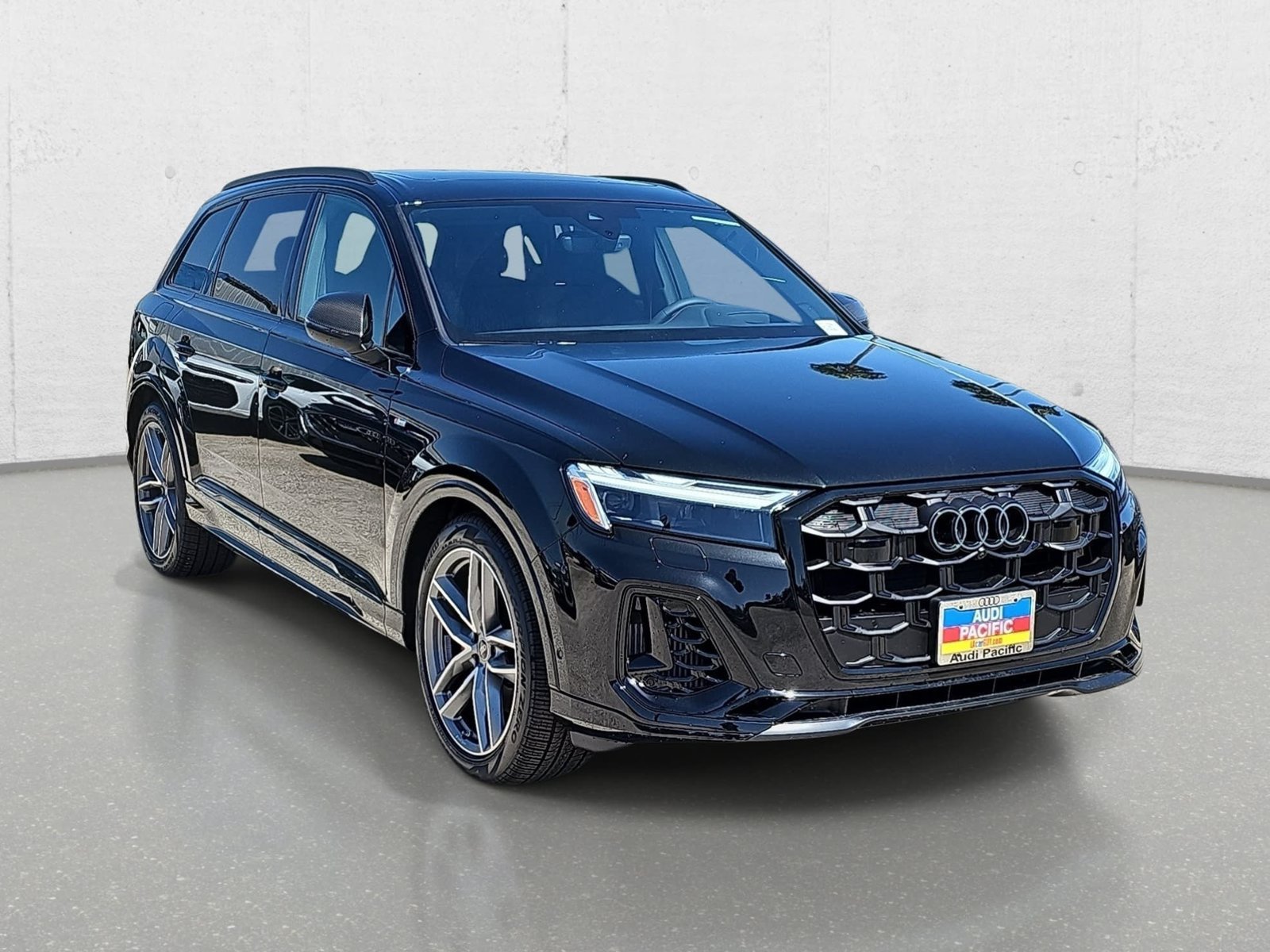 New 2026 Audi Q7 3.0T Prestige AWD/4WD image 3