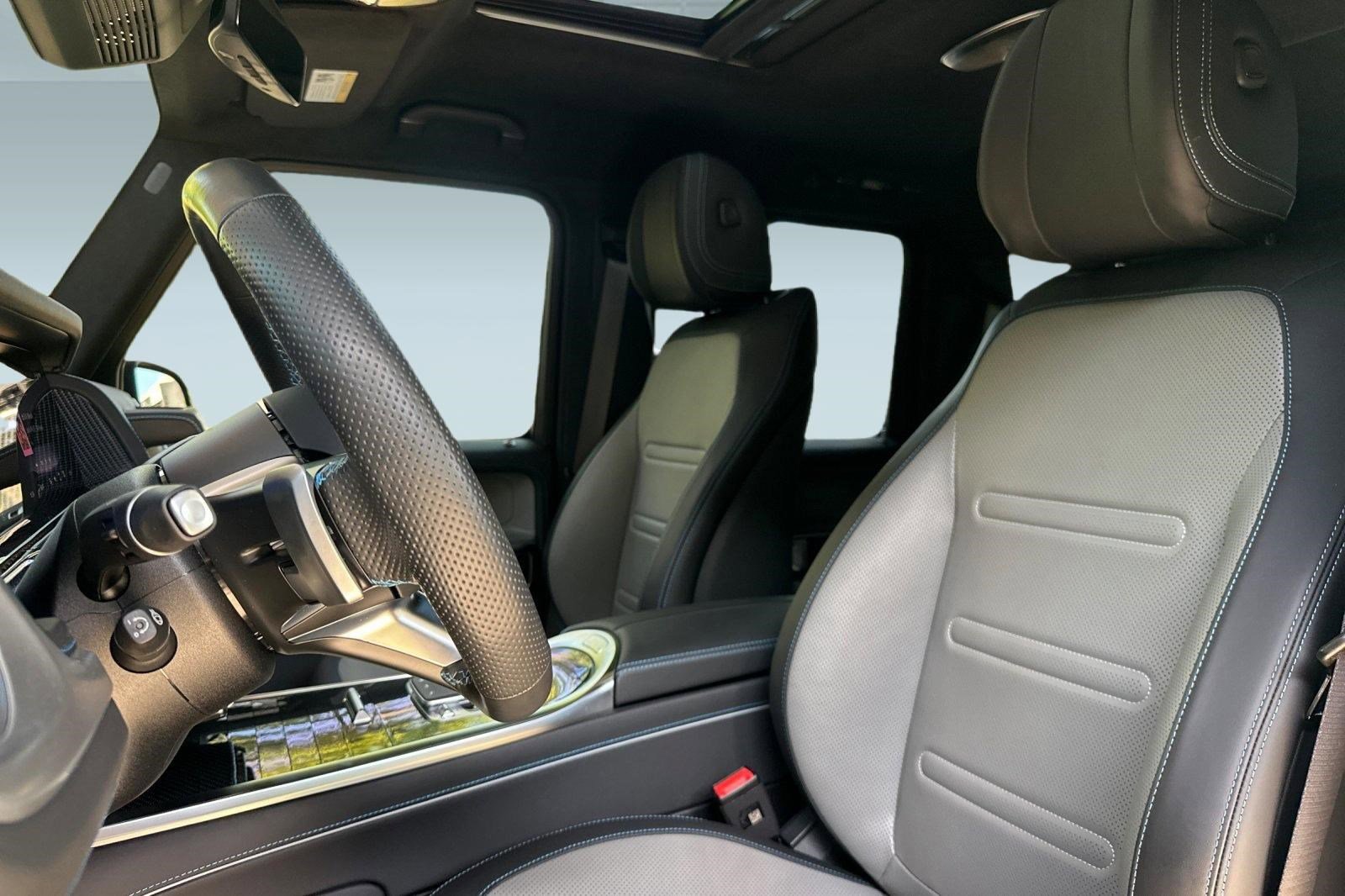 Used 2025 Mercedes-Benz G 580 w/ EQ Technology image 23