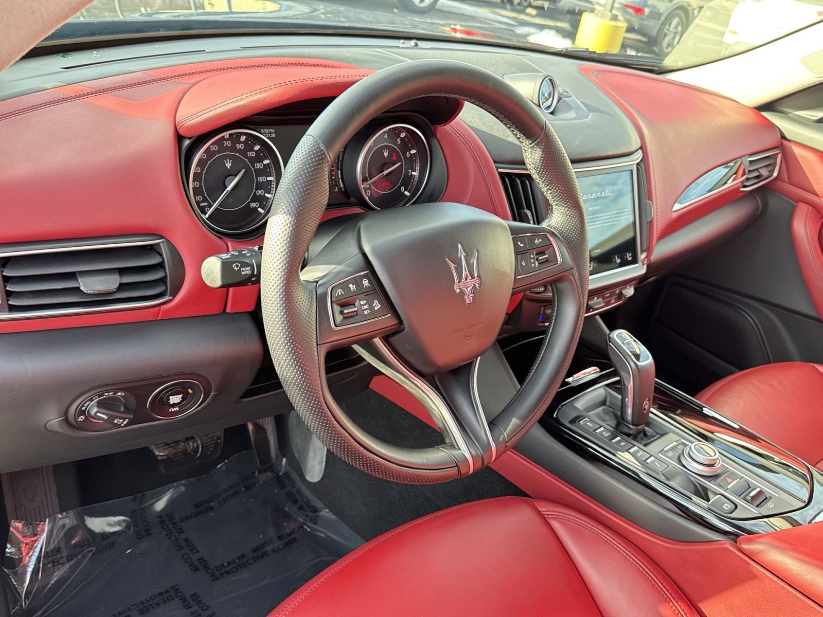 Used 2022 Maserati Levante GT image 16