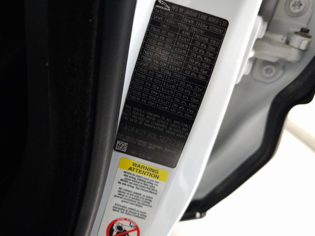 Used 2020 Jaguar E-PACE Base image 34