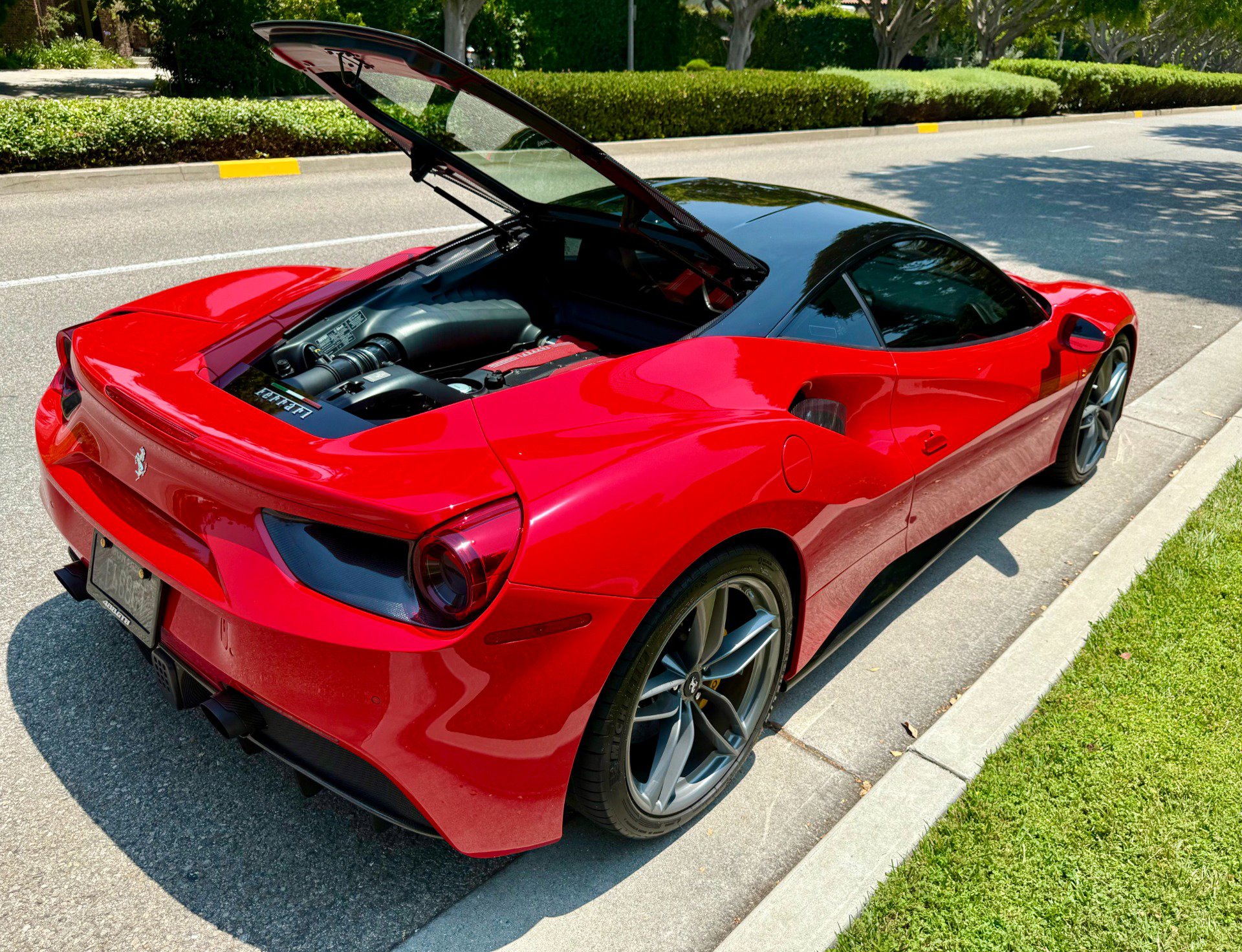 Used 2016 Ferrari 488 GTB image 66