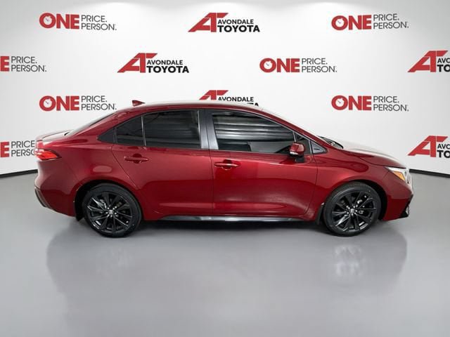 Certified 2026 Toyota Corolla SE w/ Carpet Mat Package (TMS) FWD image 9