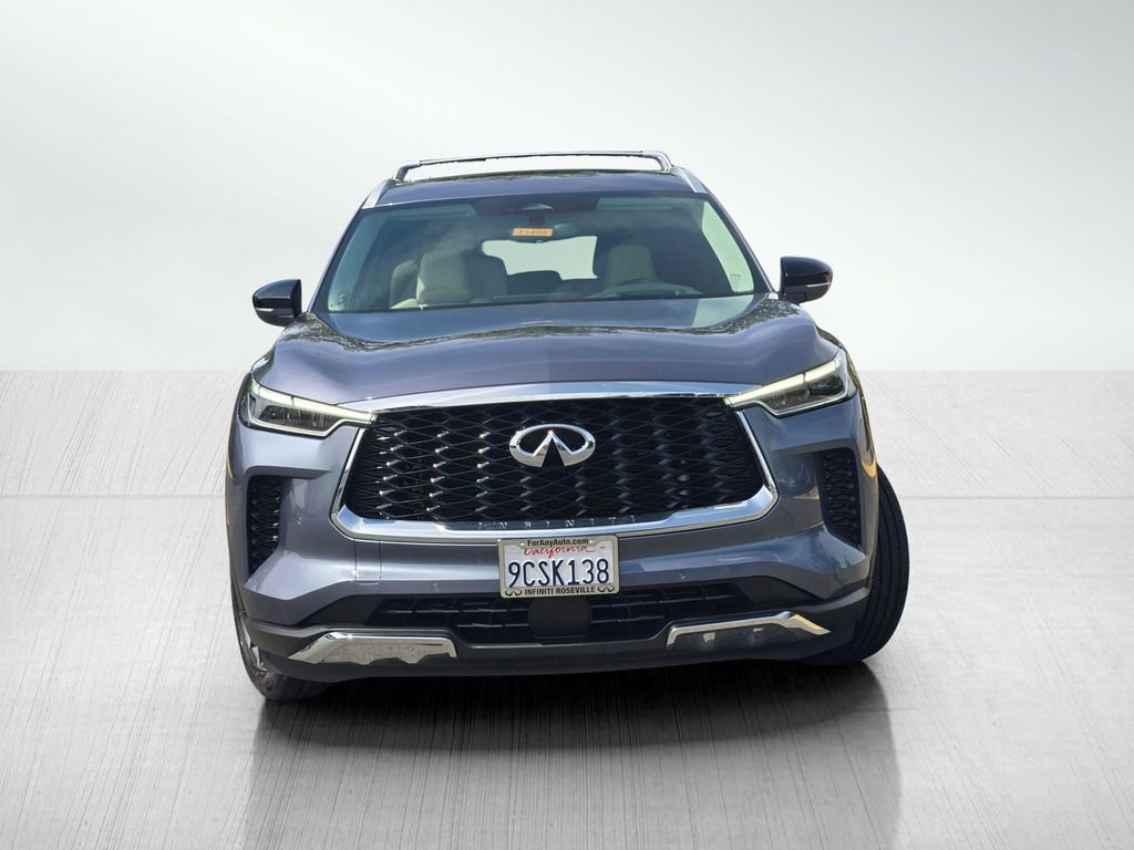Used 2022 INFINITI QX60 Sensory w/ Vision Package image 2