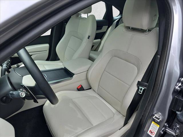 Used 2024 Jaguar XF R-Dynamic SE AWD/4WD image 15
