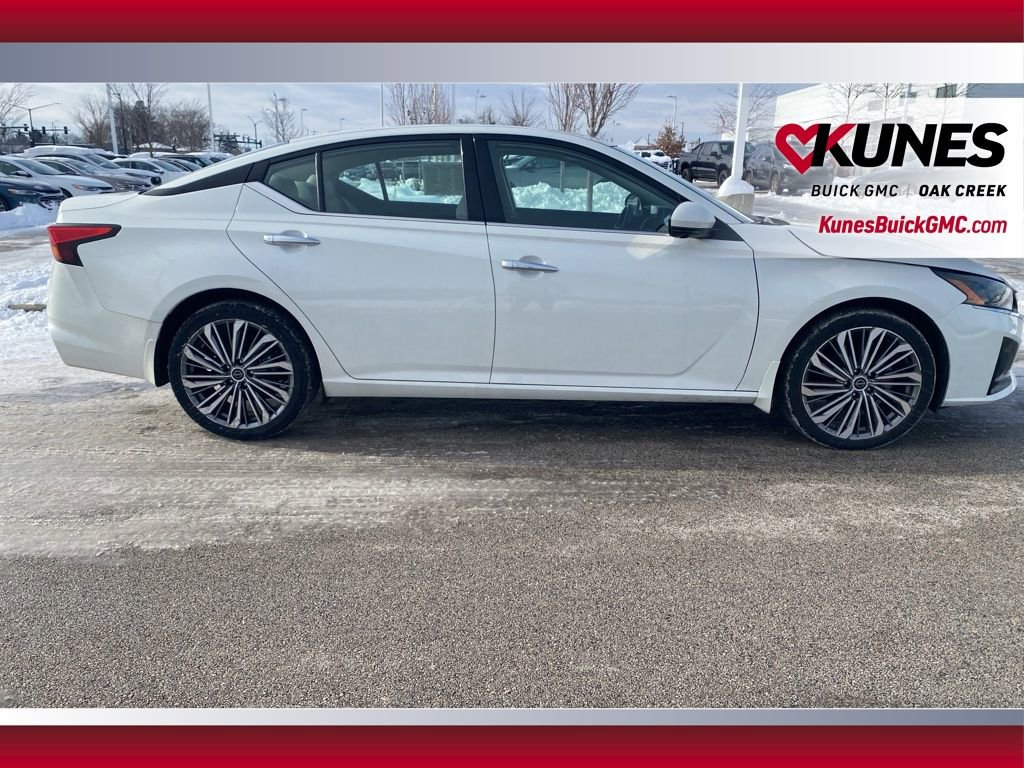Used 2024 Nissan Altima 2.5 SL image 4