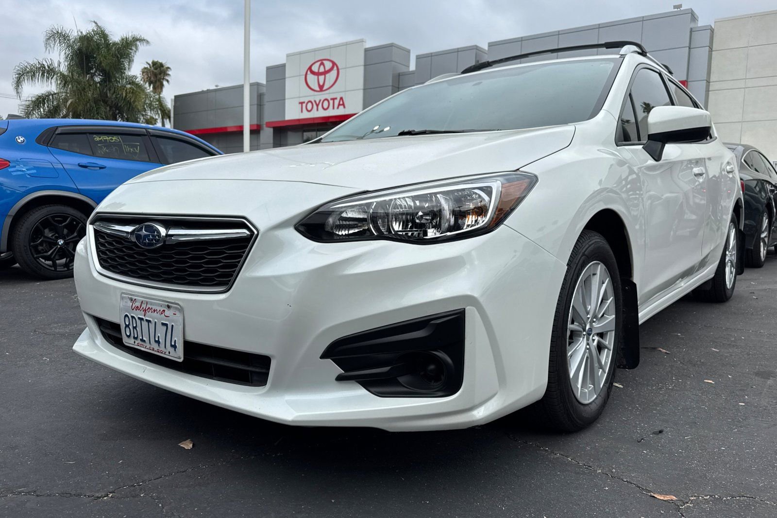 Used 2017 Subaru Impreza 2.0i Premium image 3