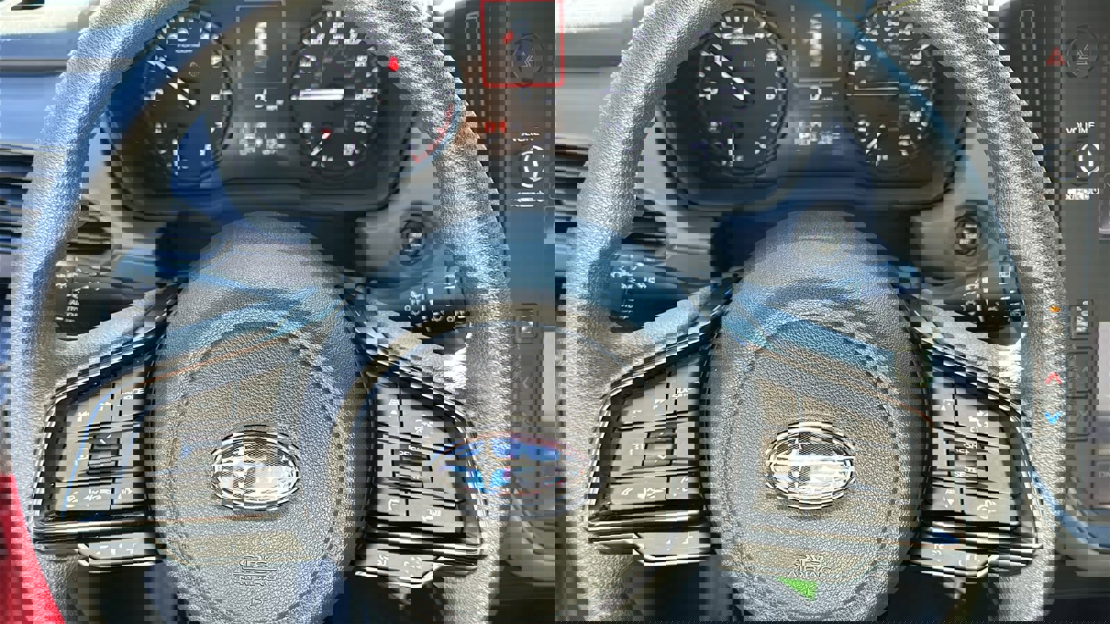 Certified 2025 Subaru Crosstrek 2.0i image 10